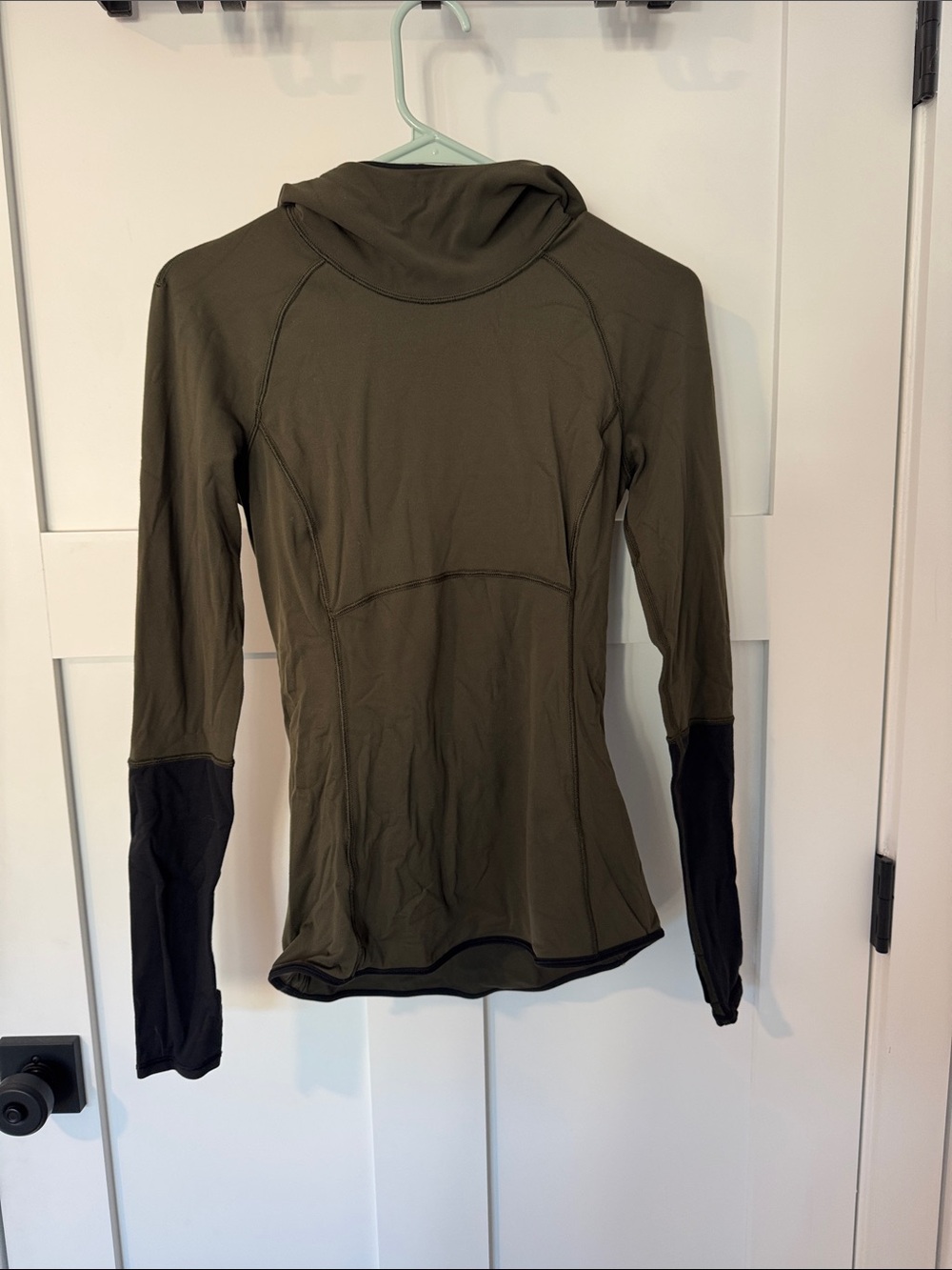 Lululemon Olive Green Hooded Long Sleeve Top with Black Sleeves